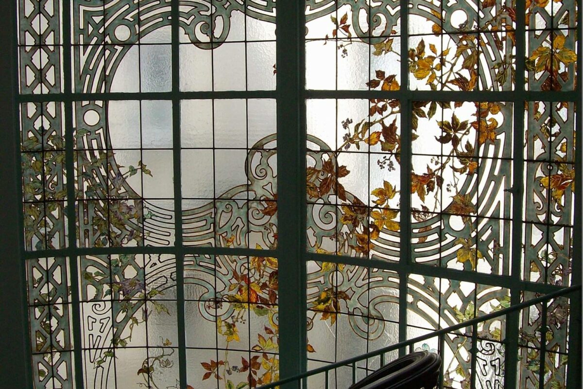 Cage d'escalier Paris - France vitrail
